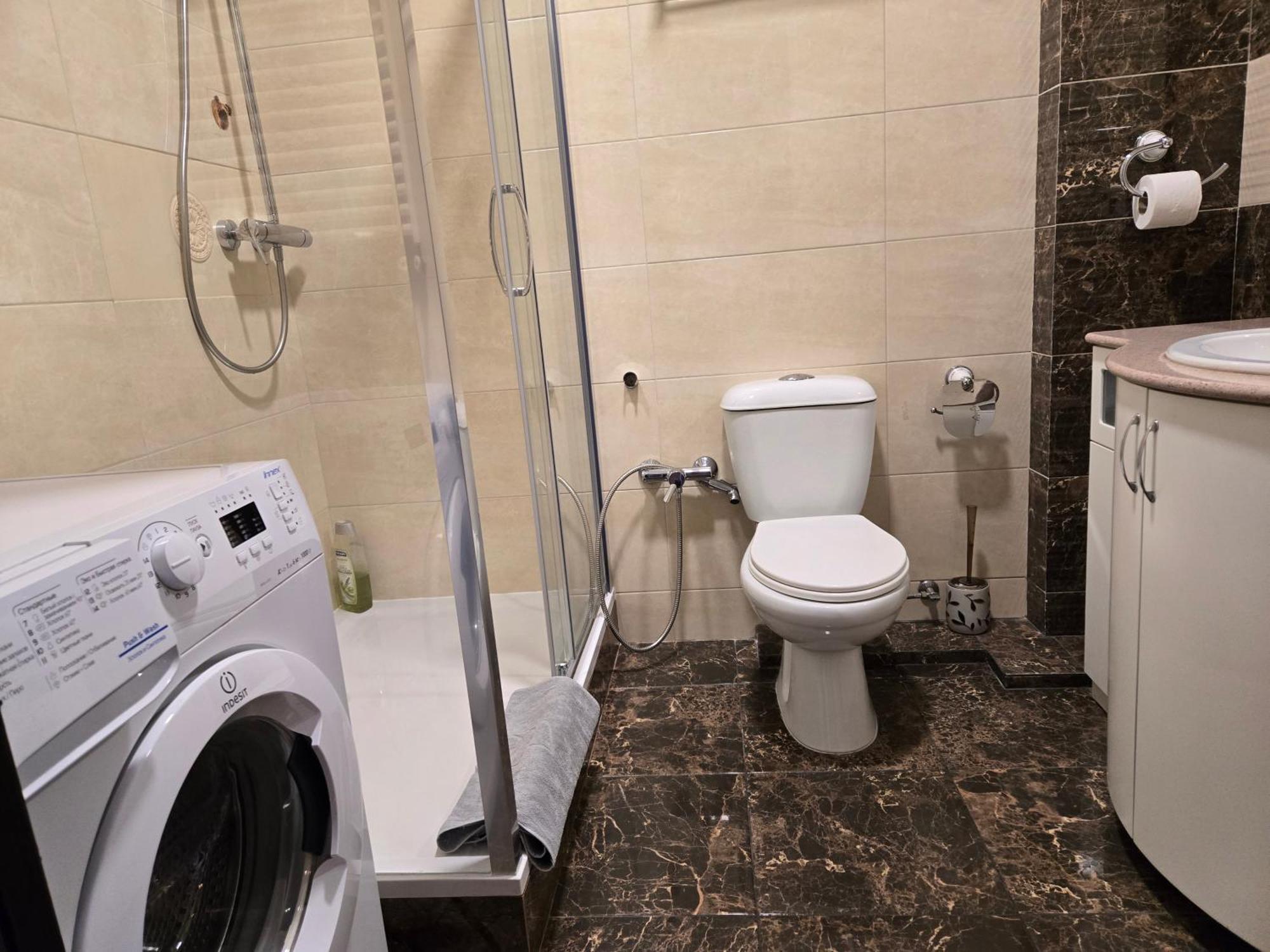 Красивая Квартира На Берегу Озера. Chişinău Extérieur photo
